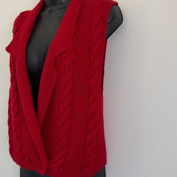 Wool Sweater Vest - Picture 3 of 8